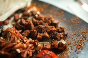 Mükemmel Lomo Saltado Tarifi