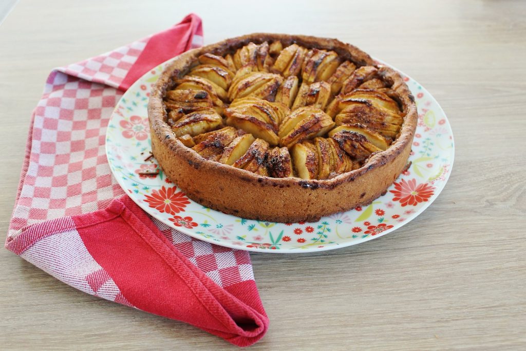 Nefis Apfelstrudel Tarifi