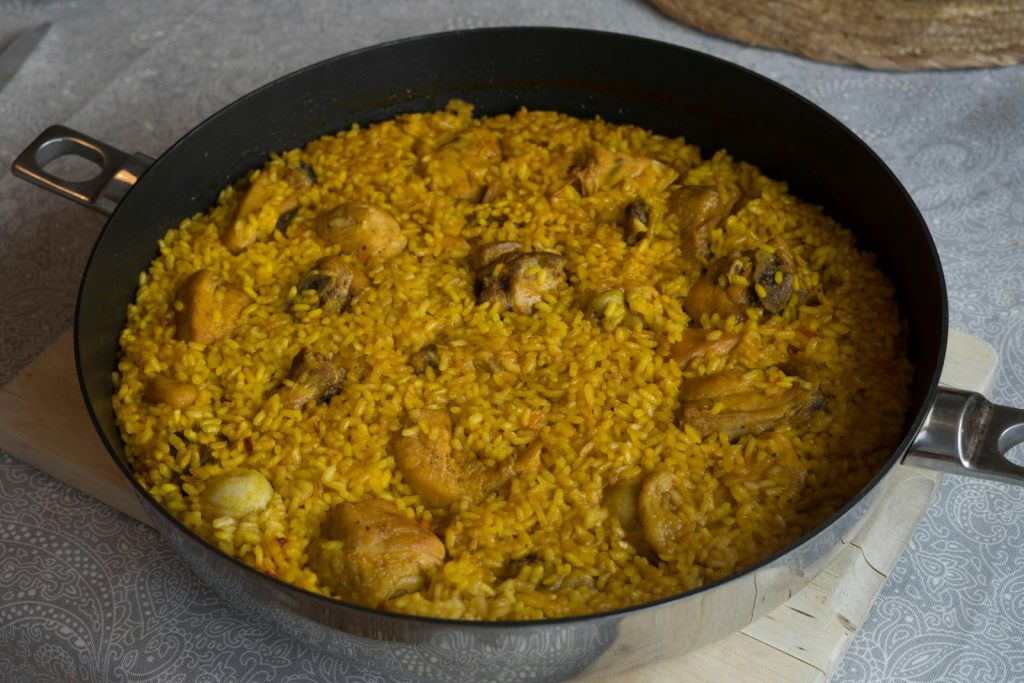 Nefis Arroz con Pollo Tarifi