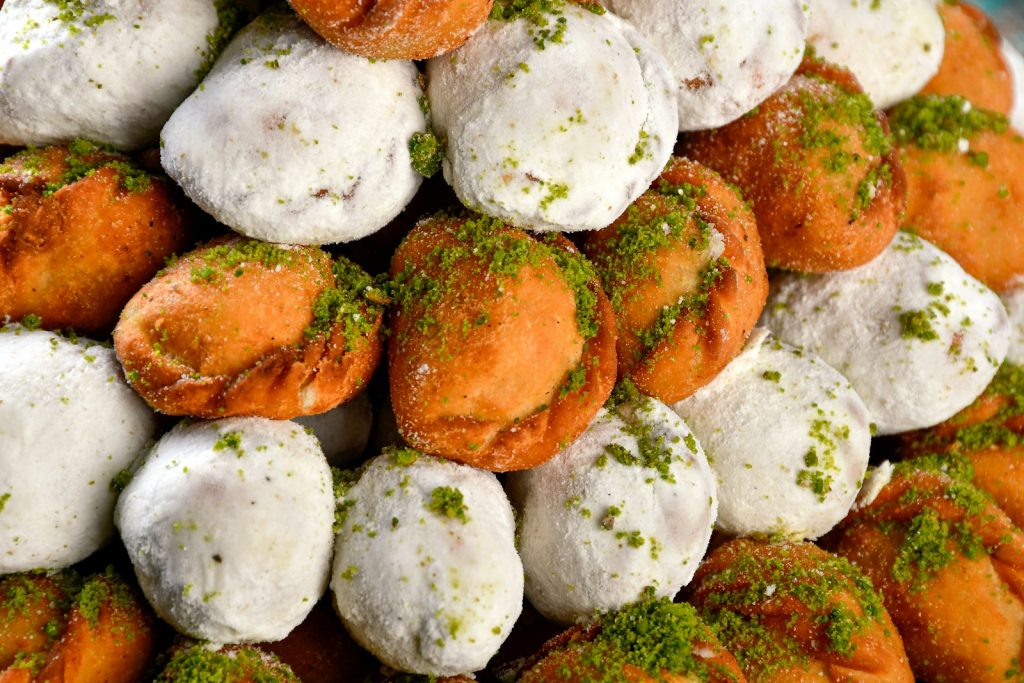 Nefis Fırında Ballı İncir Tatlısı Tarifi